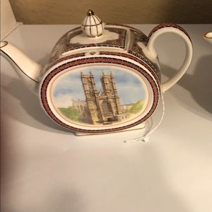 James Sadler English Teapot